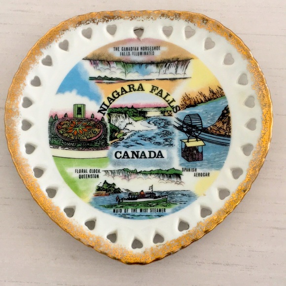 Niagara Falls Heart-Shaped Souvenir Plate - Kitschy Cutie! - Picture 3 of 5